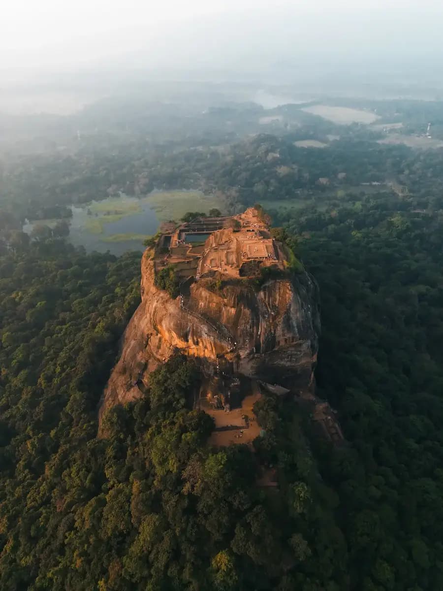Sri Lanka travel brochure: The Classic (PDF)
